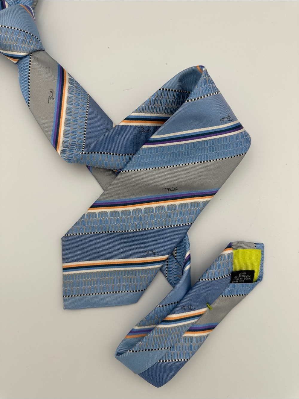 Emilio pucci tie